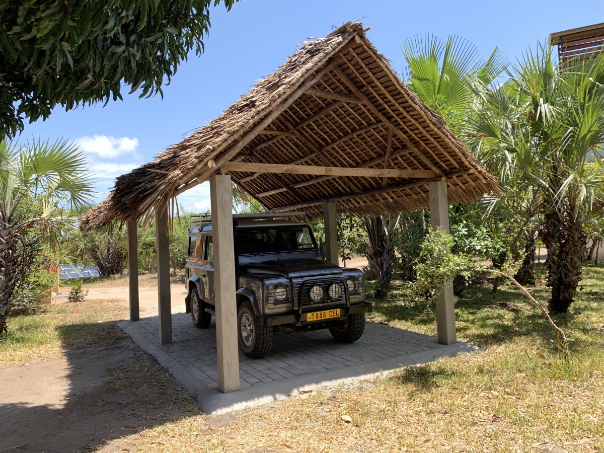 Cochera y cobertizo - Image 1