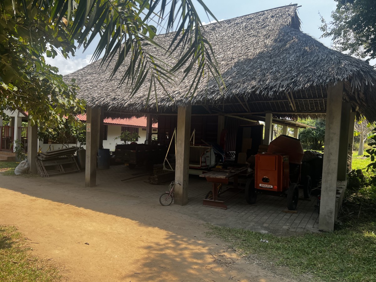 Cochera y cobertizo - Image 2