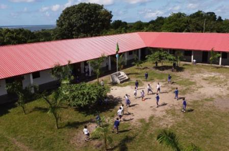 Nueva escuela en pleno funcionamiento desde enero de 2023