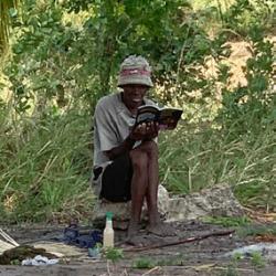 La gente disfruta leyendo nuestros libros