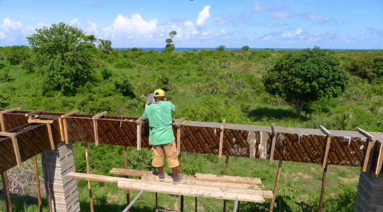 Extensão necessária da viga-baldrame - Vista do sótão.